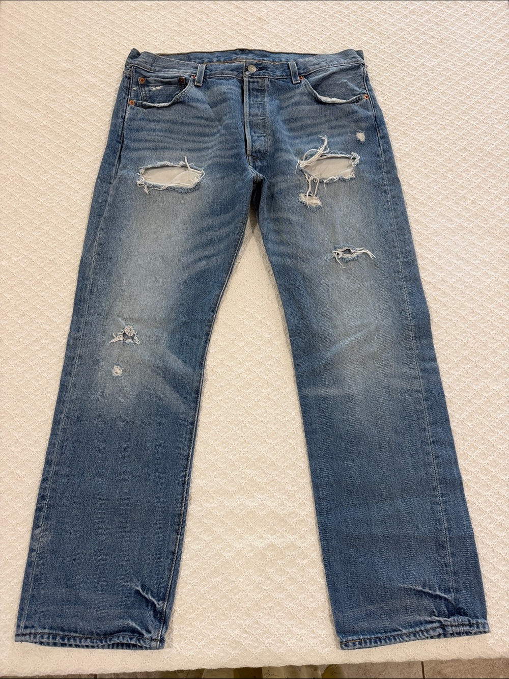 Levi's 501 Men's Light Blue Distressed Straight Jeans